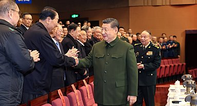 Xi Jinping’den emekli askerlere Bahar Bayramı tebriği