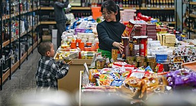 Xinjiang, küçük ölçekli sınır ticaretinde Çin genelindeki liderliğini koruyor