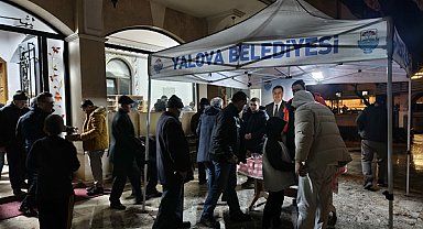 Yalova'da Berat Kandili ikramı