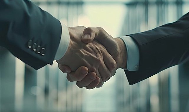 Yılmaz, KKTC Başbakanı Üstel ile görüştü