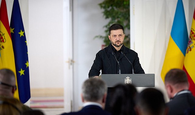 Zelenski: Kiev'de bin 400'den fazla apartman binası hala ısıtmasız