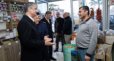 Adana Valisi Yavuz, Yüreğir'deki esnafla bir araya geldi
