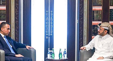 Al Ansari, Avrupa Birliği Körfez Bölgesi Özel Temsilcisi Di Maio ile görüştü