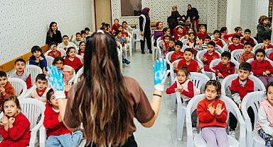 Alanya ve Manavgat belediyelerinden çocuklara hijyen ve çevre eğitimi verildi