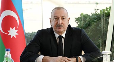 Aliyev, Pakistan İslam Cumhuriyeti Başbakanı Şerif ile telefonda görüştü