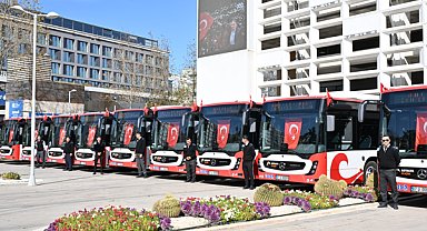Antalya Büyükşehir Belediyesi toplu taşıma filosuna artırıyor