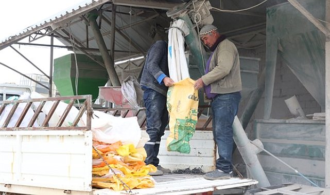 Antalya'da çiftçilere yem ezme desteği