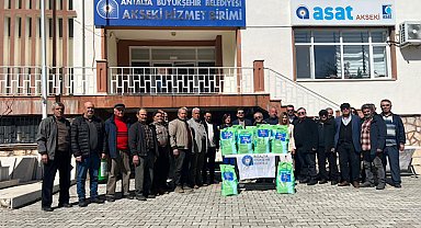 Antalya'dan Akseki çiftçilerine bordo bulamacı hibesi