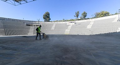 Aşık Veysel Amfi Tiyatro yeni sezona yenilenerek giriyor
