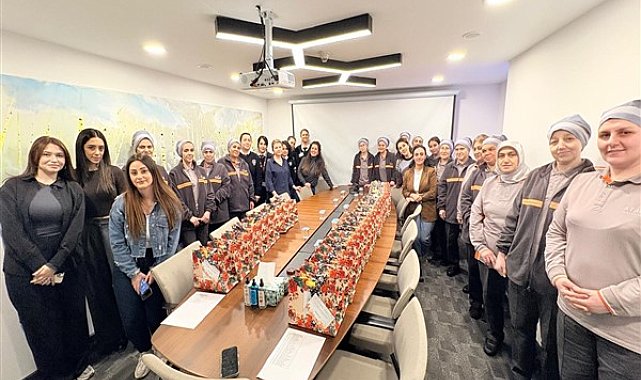 AVM çalışanlarına teşekkür etkinliği düzenlendi