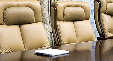 Bakan Gürlek, AK Parti Gençlik Kolları heyetiyle görüştü