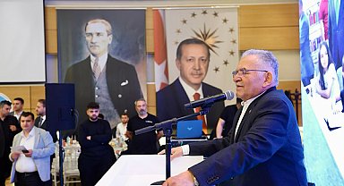 Başkan Büyükkılıç, Kayserili gençlerle iftar sofrasında buluştu