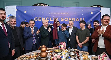 Başkan Genç, sahurda gençlerle bir araya geldi
