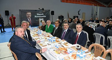 Başkan Genç, Yomra'da vatandaşlarla bir araya geldi