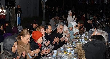 Başkan Hürriyet, vatandaşlarla aynı sofrada buluştu