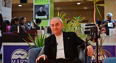 Başkan Kocagöz, Kepez Kitap Fuarı'nın yayın stüdyosuna konuk oldu