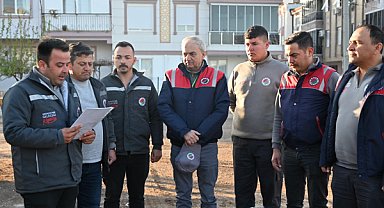 Başkan Kocagöz, sahada belediye ekipleriyle çalıştı 