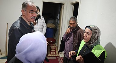 Başkan Kuş, Eyyübiye'de haneleri ziyaret etti