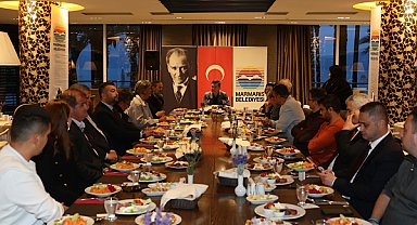Başkan Ünlü Marmaris’te basın mensuplarıyla iftarda buluştu