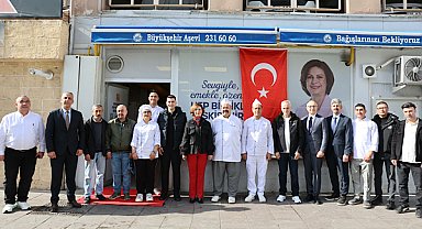 Başkan Ünlüce, Büyükşehir Belediyesi Aşevi’ni ziyaret etti