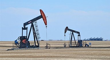 Brent petrol haftalık yüzde 16 yükselişle en güçlü artışını kaydetti