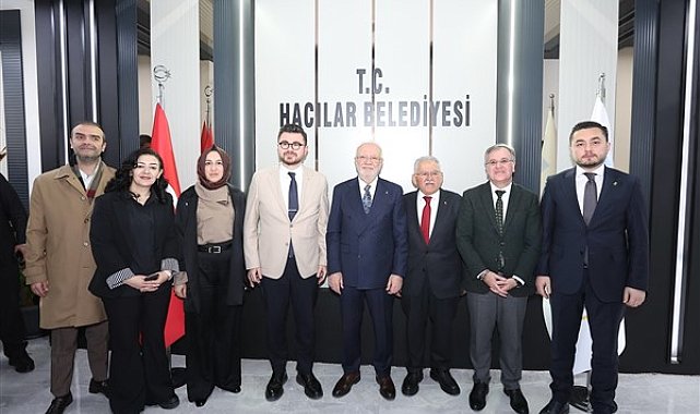 Büyükkılıç, Ramazan programında bir dizi ziyarette bulundu