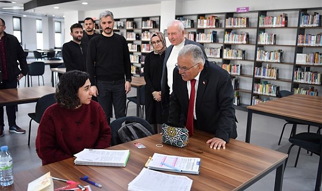 Büyükkılıç ve Boyraz, Talas Mevlana Sosyal Yaşam Merkezi’ni ziyaret etti