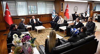 Büyükkılıç, Wushu Kung Fu Federasyonu Başkanı Akyüz’ü kabul etti