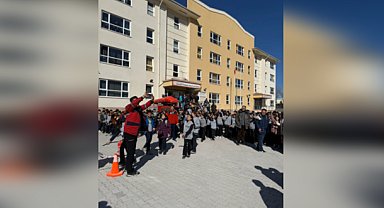Büyükşehirden öğrencilere deprem ve yangın bilinci eğitimi