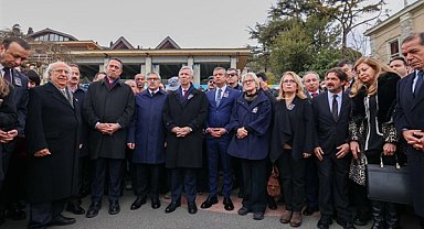 CHP Genel Başkanı Özel, İlber Ortaylı için düzenlenen anma törenine katıldı