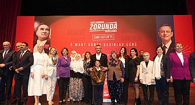 CHP Genel Başkanı Özel, 