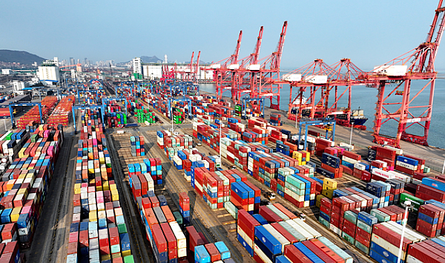 Çin’de mal ticareti yılın ilk iki ayında yüzde 18,3 arttı