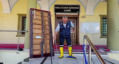 Çukurova’da camiler bayram temizliği ile ibadete hazırlandı