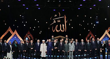 Cumhurbaşkanı Erdoğan, Kur’an-ı Kerim’i Güzel Okuma Yarışması finaline katıldı