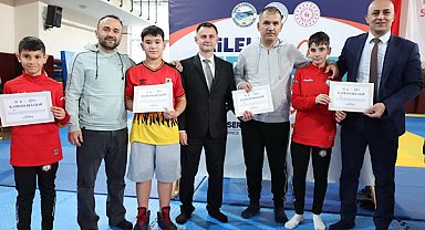Derince’de aileler ve çocuklar spor etkinliklerinde buluştu