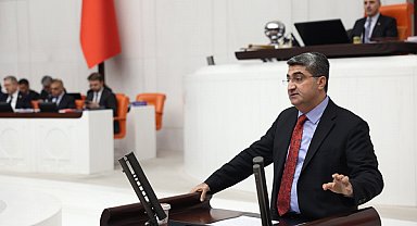 Ekmen: Bugün bir plaka değişiminin vatandaşa maliyeti bin 271 TL’ye ulaşıyor