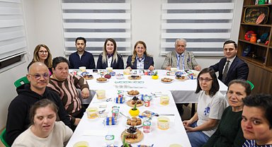 Engelsiz Yaşamevi'nde iftar buluşması gerçekleştirildi