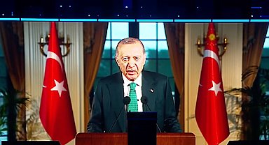 Erdoğan: Türkiye olarak insani değerleri ve adaleti merkeze alıyoruz