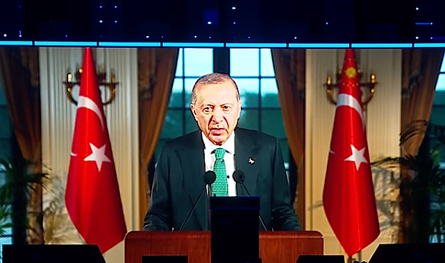 Erdoğan: Türkiye olarak insani değerleri ve adaleti merkeze alıyoruz