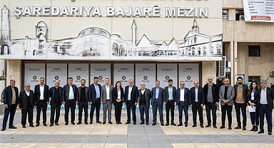 Eş Başkan Bucak, Sur muhtarlarıyla buluştu