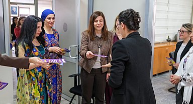 Eşbaşkan Bucak kadın personeli ziyaret etti