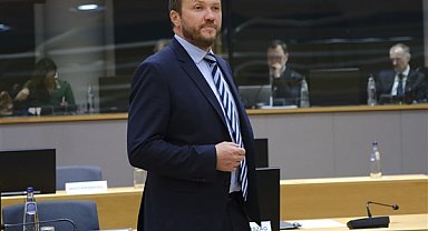 Estonya Dışişleri Bakanı Tsahkna, Hollandalı mevkidaşyla görüştü