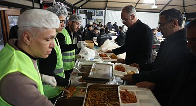 Eyyübiye Belediyesi iftar sofralarında vatandaşları buluşturuyor