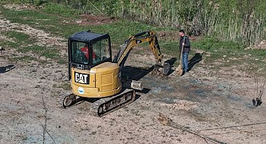 Gemlik’te fidan dikimi ve çim biçme faaliyetleri sürüyor