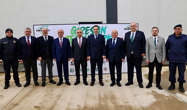 Giresun Valisi Koç’tan Bulancak’ta teknoloji ve sanayi yatırımları inceledi