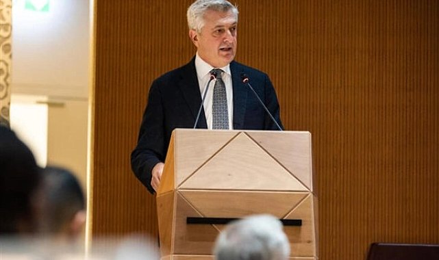 Grandi: İran'daki tüm insanların barış içinde olmasını diliyorum