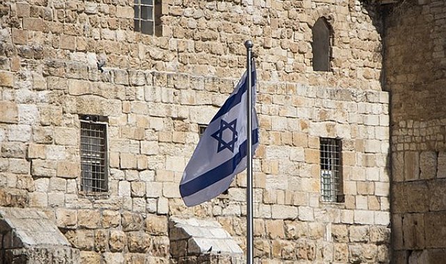 IDF: Hava Kuvvetleri, terörist rejime ait 200'den fazla altyapı tesisine saldırdı