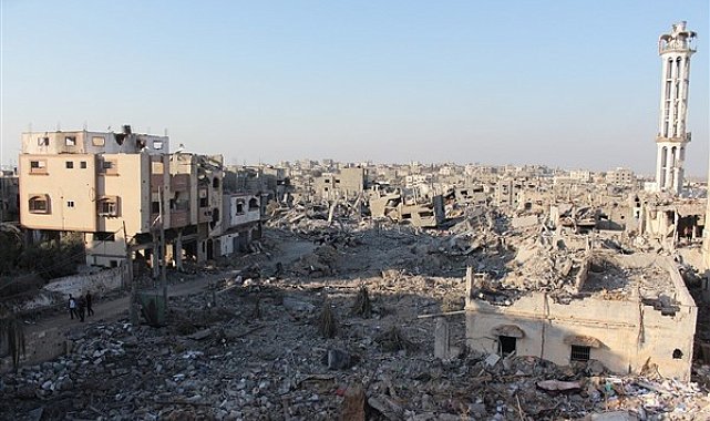 İsrail'in Beyrutta'ki bir otele düzenlediği saldırısında 4 kişi öldü