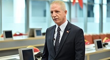 İstanbul Valisi Gül, TİBÜ Rektörü Görmez'i ziyaret etti
