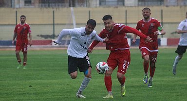 Karaköprü Belediyespor Silifke Belediyespor’u deplasmanda yendi